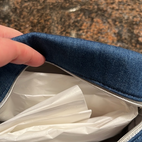 Dior Beauty Denim Pouch w/2 mini's - Picture 6 of 12